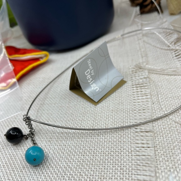 Early 2000s Stainless Steel Y-Neck Wire Collar Necklace with Turquoise - Picture 10 of 12